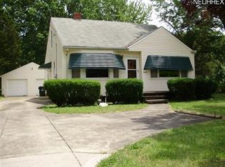 6165 Stearns Rd, North Olmsted, OH 44070