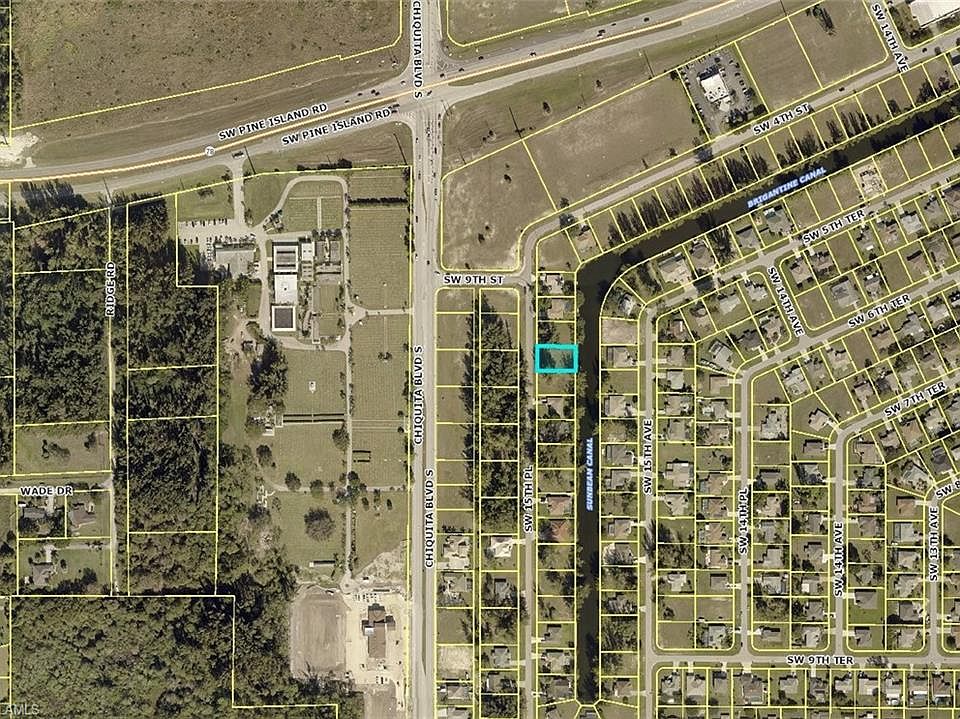 2nd image of 911 SW 15th Pl