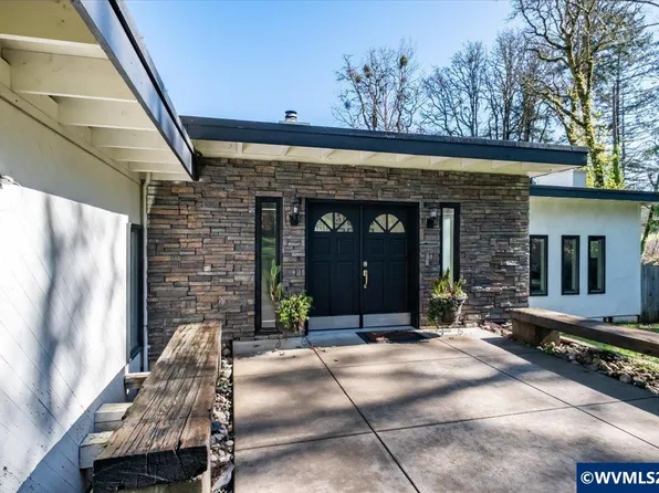 38597 Shady Oak Rd NE, Albany, OR 97322