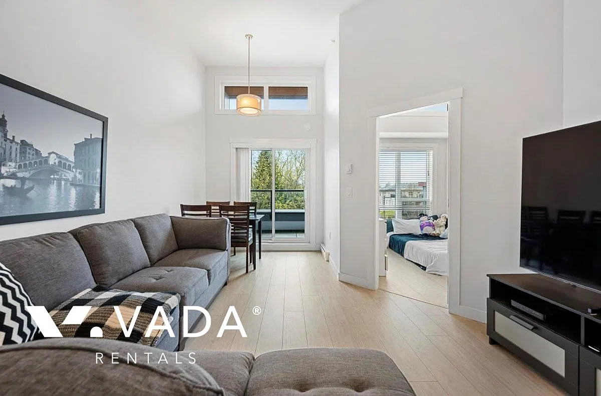 2356 Welcher Avenue Port Coquitlam — Photo 2