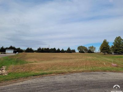 10359 Red Maple Dr, Meriden, KS, 66512