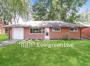 4606 Winchester Dr, Dayton, OH 45429