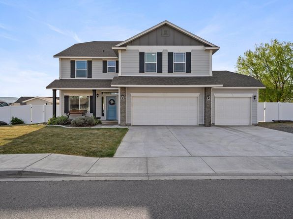 3059 Sugar Plum Ave, West Richland, WA 99353