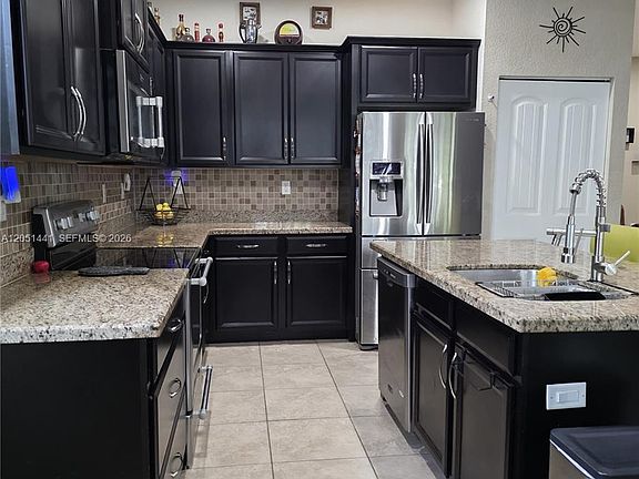 2nd image of 28363 SW 129th Ct