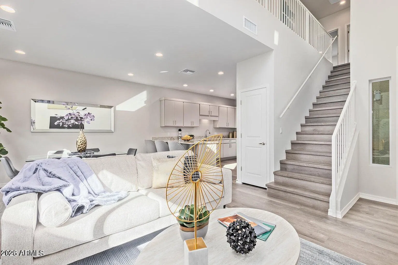 3 bed, 2.5 bath, 1600 sqft, $2,350 — Photo 1