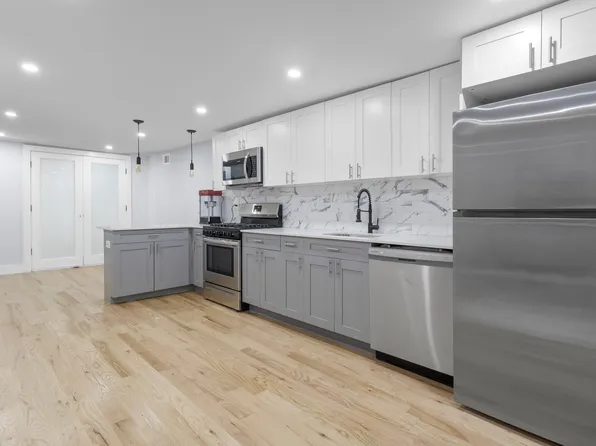 14 Roosevelt Place image 2 of 16