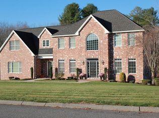 64 S Brook Rd, East Longmeadow, MA 01028