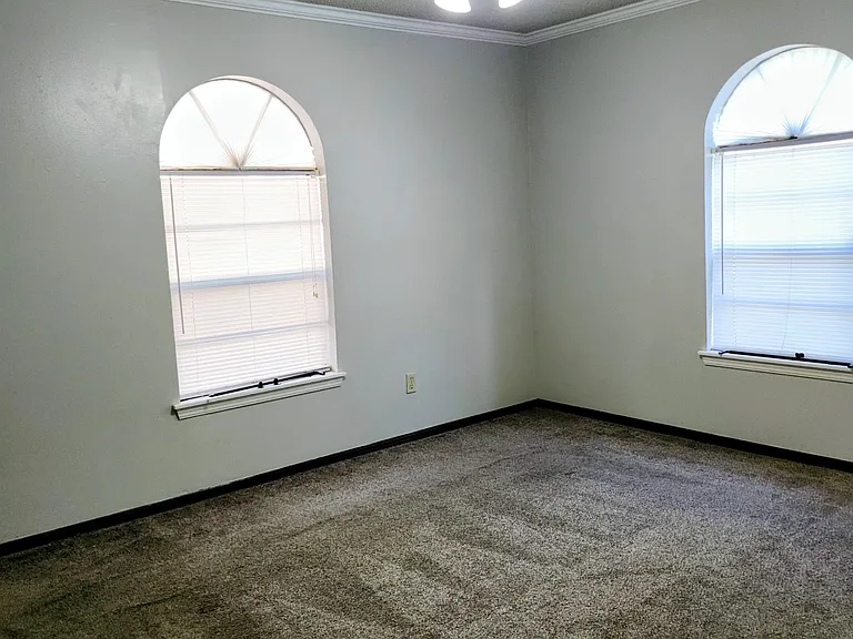 3002 Haddock Dr — Photo 12