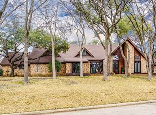 6811 Gateridge Dr, Dallas, TX 75254