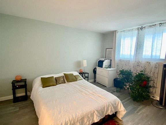 5th image of 900 Fort Pickens Rd APT 1052