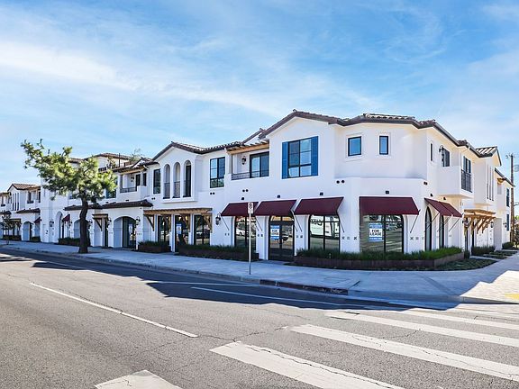 2nd image of 17454 Chatsworth St #108