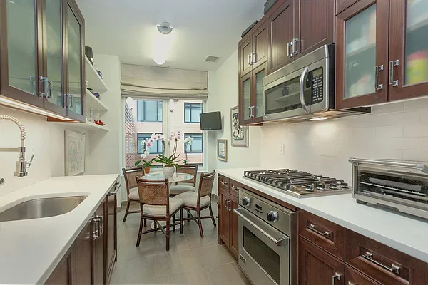 Sold by Brown Harris Stevens | media 17