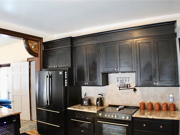 5th image of 144 Pete Hendricks Rd