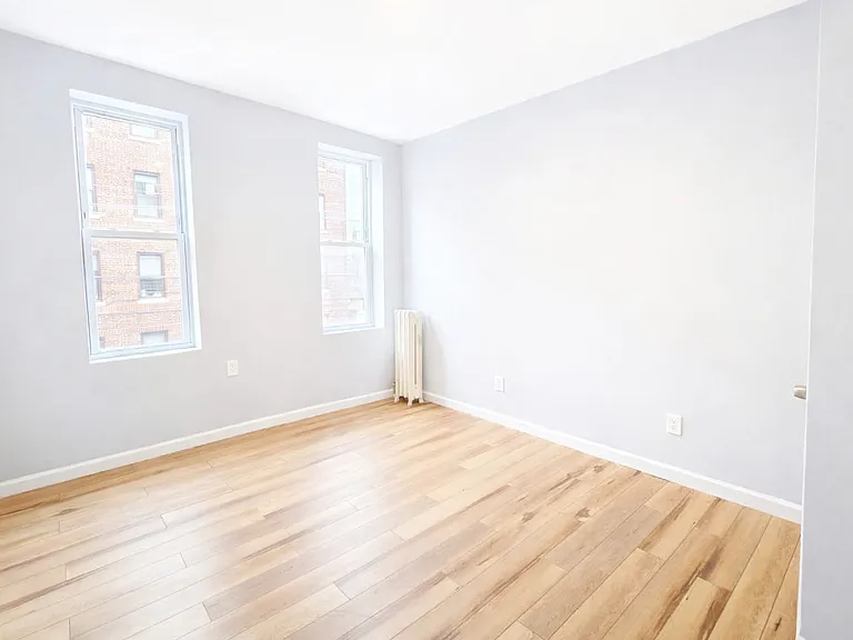 5114 Hudson Ave #7 — Photo 13