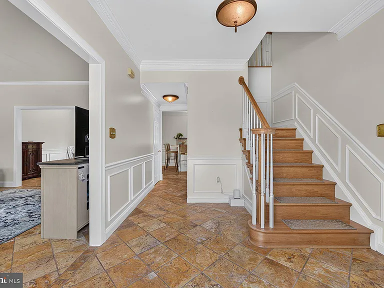 380 Clagett St SW — Photo 6