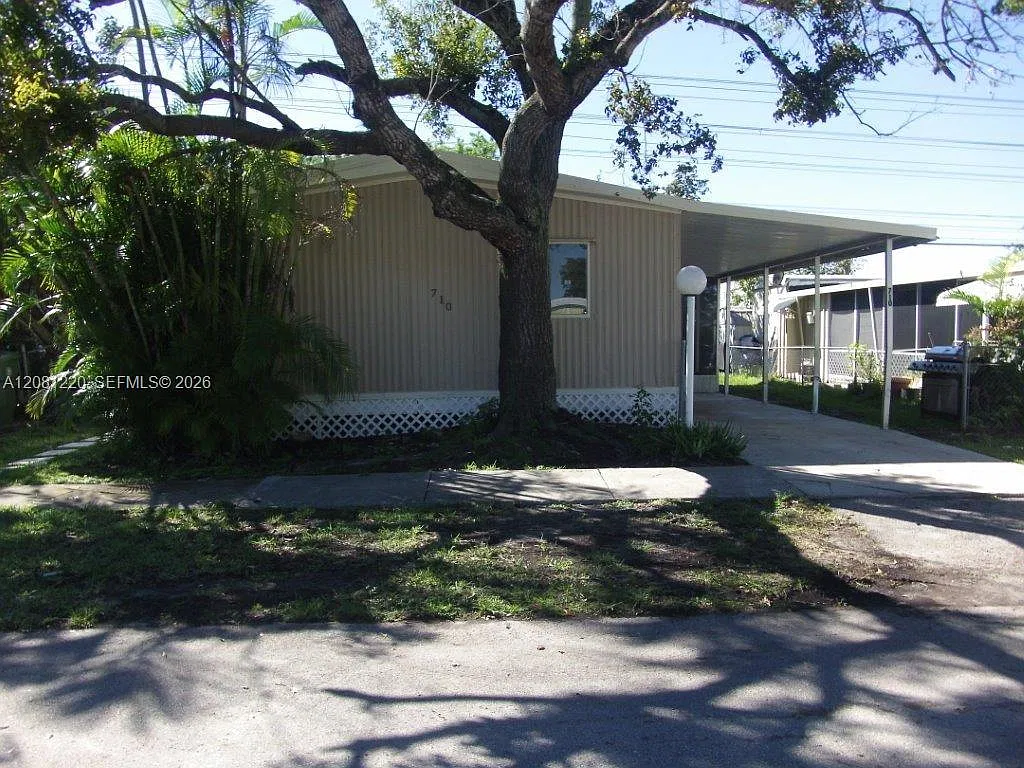 Heritage City Sec 2 81-14 — Photo 1