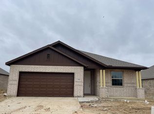 204 Lariat Ln, Valley View, TX 76272
