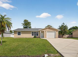 2273 SE Melaleuca Boulevard, Port St Lucie, FL 34952