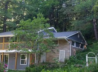 2260 Cedar Ln, Green Bay, WI 54313