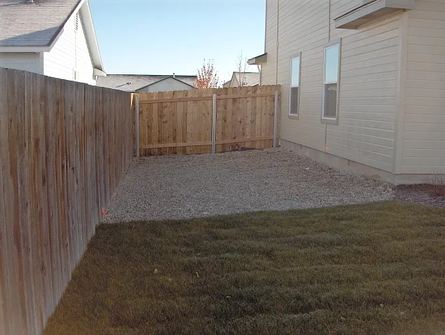 Spacious 3-Bedroom Home with Dedicated Loft & Office Space! — Photo 3