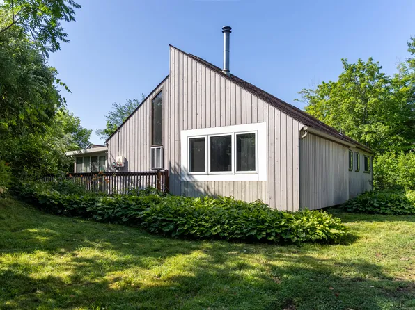 10 Yellow Green Road, Middletown, CT 06457