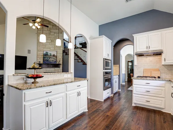 11613 Compton Trl, Fort Worth, TX 76244