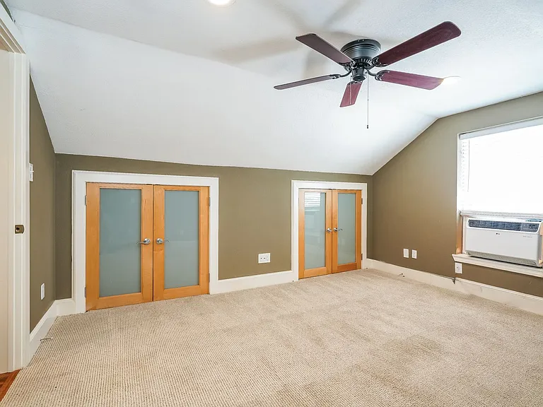 4536 Capitol Ave — Photo 14