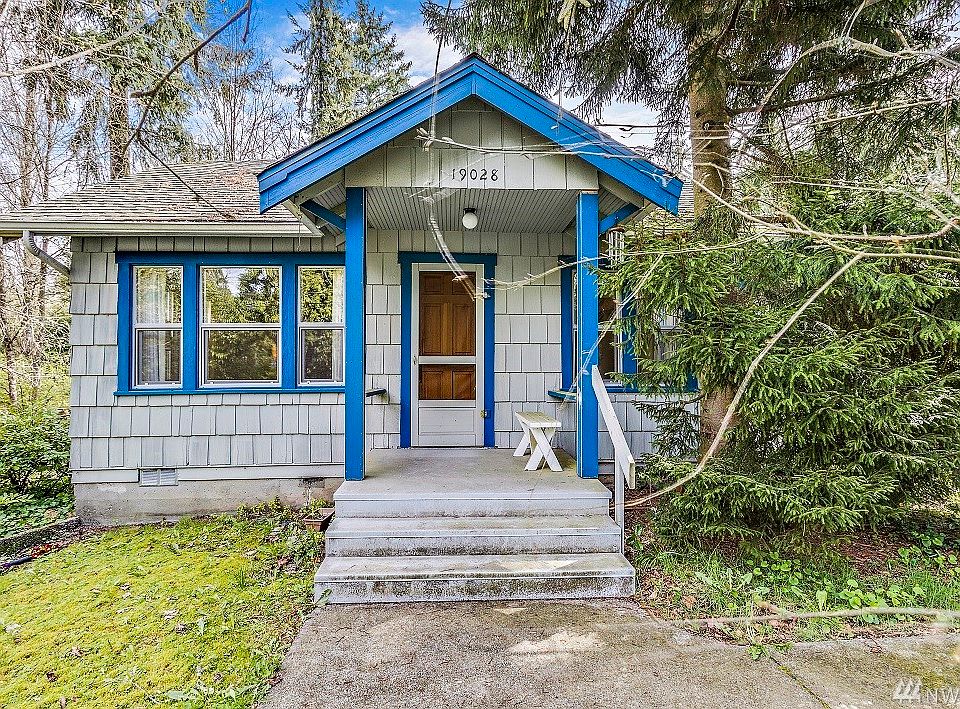 1st image of 19028 18th Ave NE