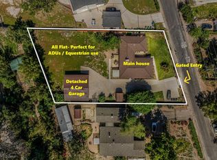10411 Johanna Ave, Sunland, CA 91040