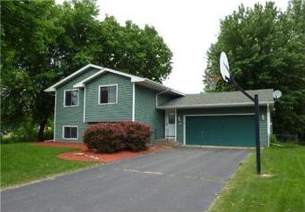 1st image of 501 Arrowhead Dr