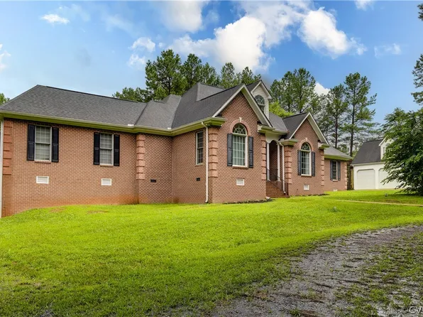 6116 Autumn Bluff Rd, Powhatan, VA 23139