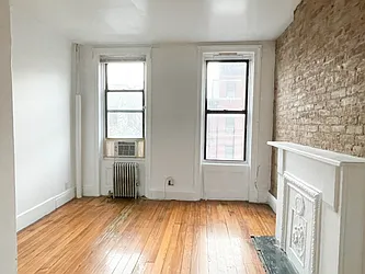 Rented by Ulas Real Estates Inc