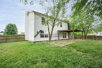 4 bed, 3.0 bath, 1859 sqft, $2,499 — Photo 4