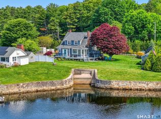 54 Harbor View Ter, Stonington, CT 06378