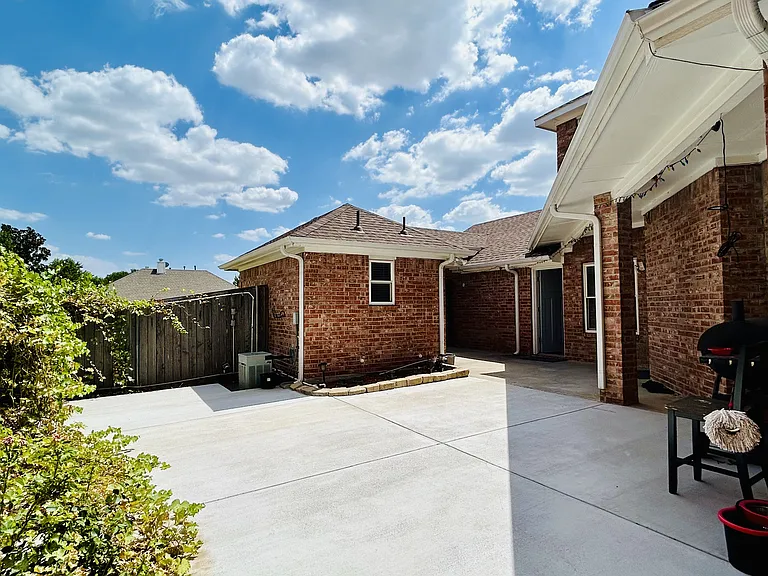 134 Turnberry Ln — Photo 22