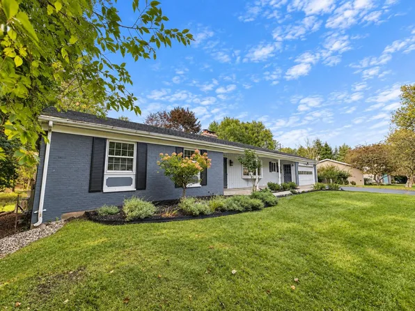 2134 Sycamore Ln, Kalamazoo, MI 49008