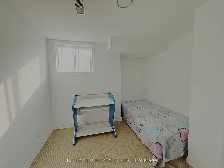 45 Taylorwood Rd #BASEMENT — Photo 6
