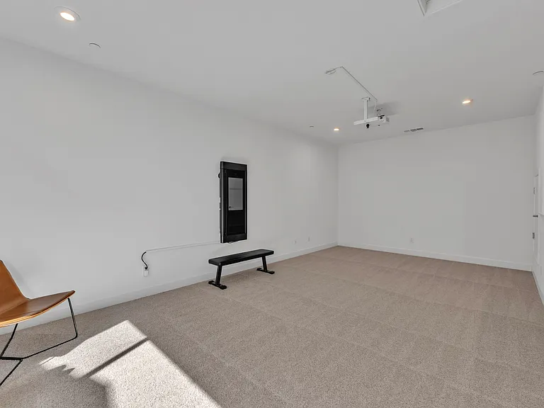 4578 Flagstaff Dr — Photo 37