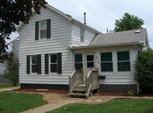 110 N Ridge St, Cambridge, IL 61238