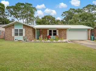 1811 Rattan Palm Dr, Niceville, FL 32578