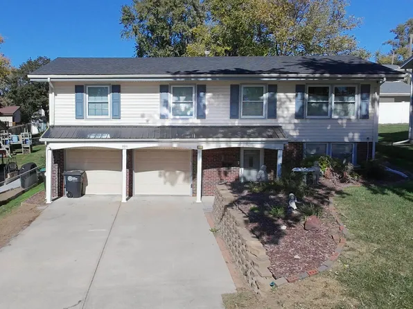 9616 Meredith Ave, Omaha, NE 68134