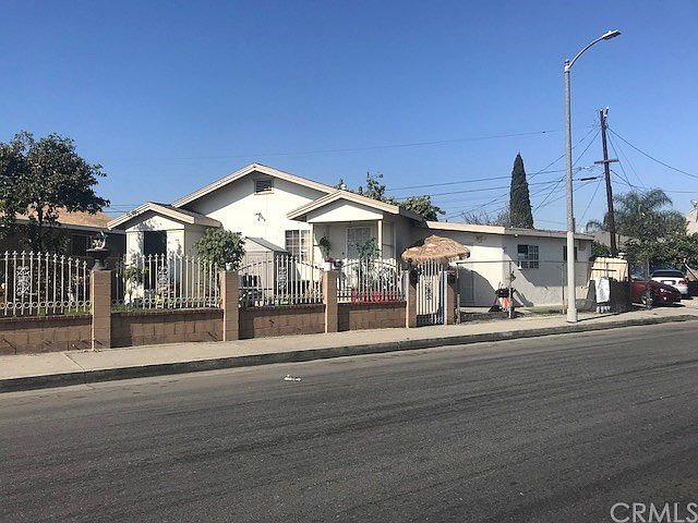 1st image of 1623 E Cruces St