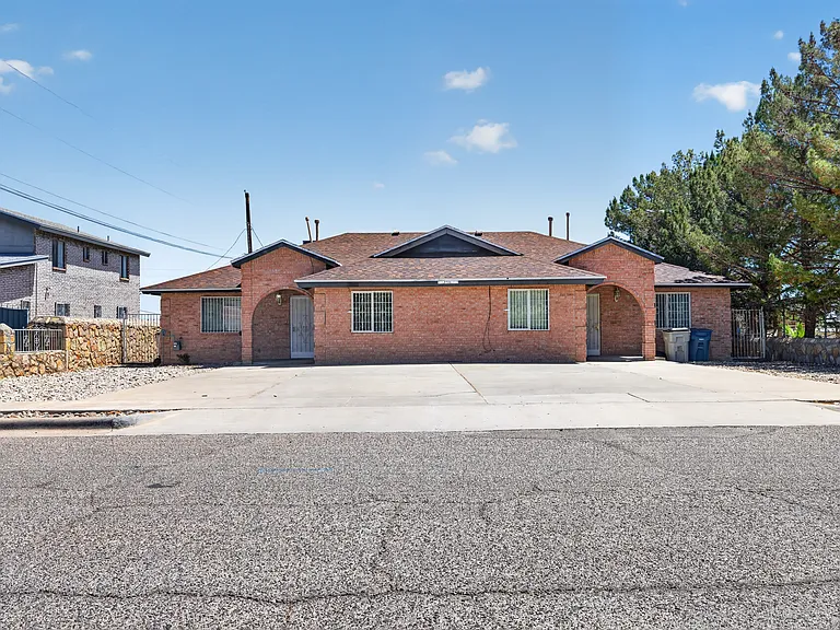 8506 Comet St #A — Photo 23
