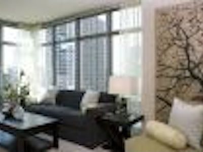 4th image of 365 N Jefferson St APT 2710