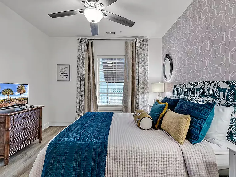 4833 Luster Leaf Cir #205 — Photo 20