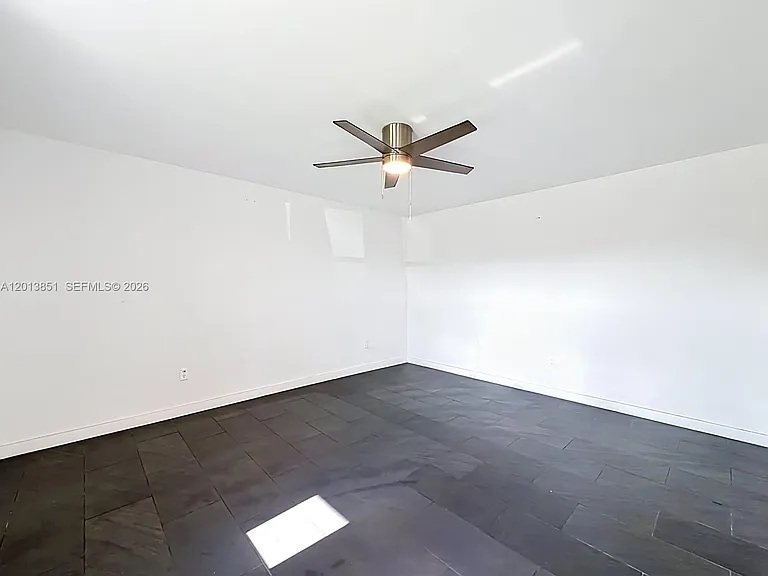 391 42nd Ct #NORTH — Photo 6