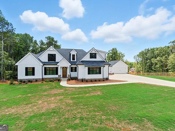 4th image of 5119 Yellow Creek Rd