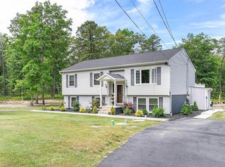 1917 Dr Dennis Foreman Dr, Mays Landing, NJ 08330