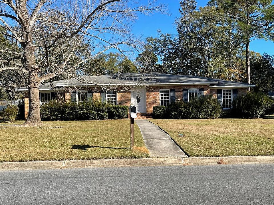 1st image of 2807 Berkley Dr
