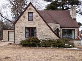 202 S Superior St, Antigo, WI 54409